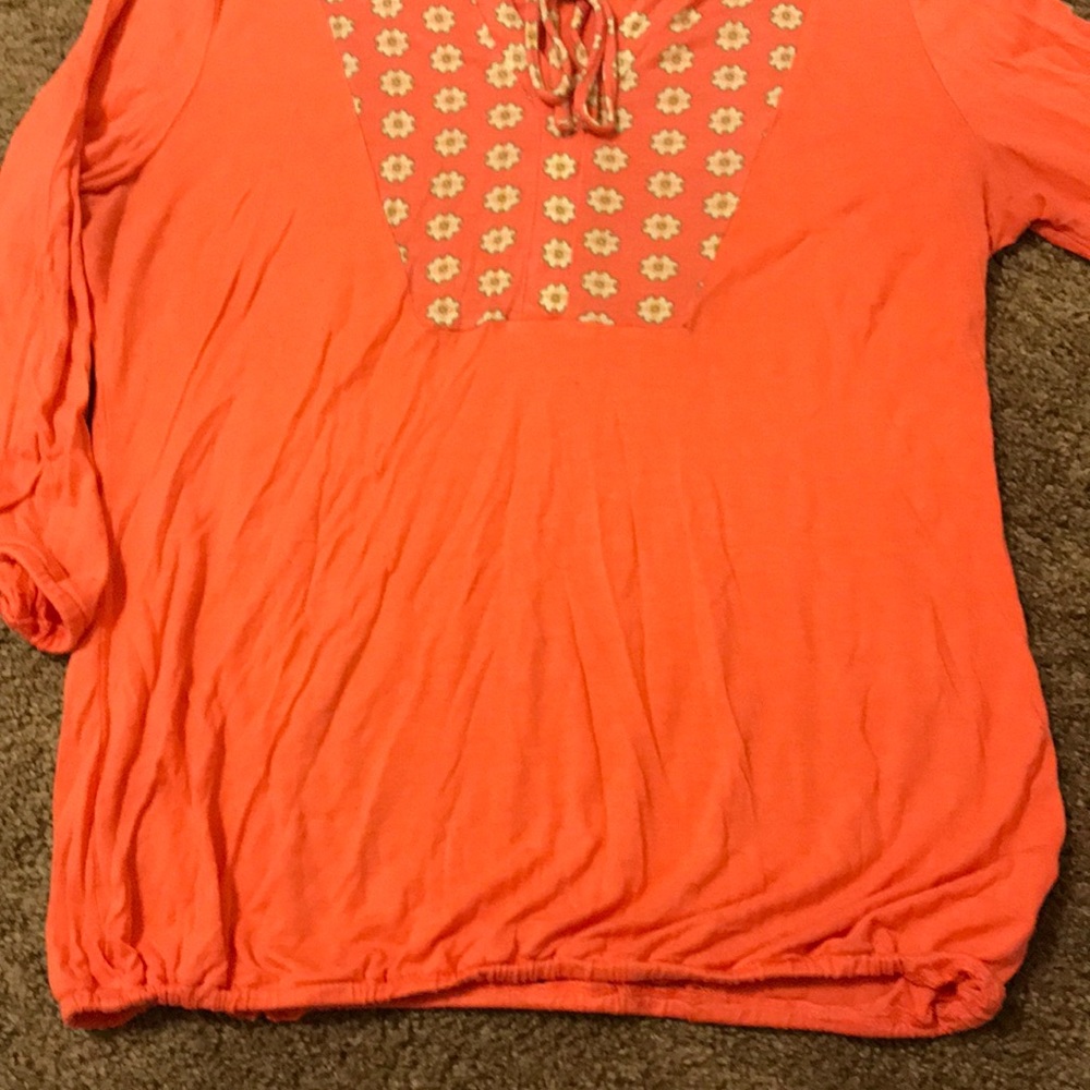 Simple shirt !!! - Picture 3 of 3